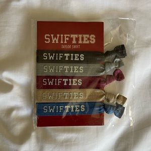 OFFICAL TAYLOR SWIFT Red (Taylor’s Version) SwifTIES Hair Ties